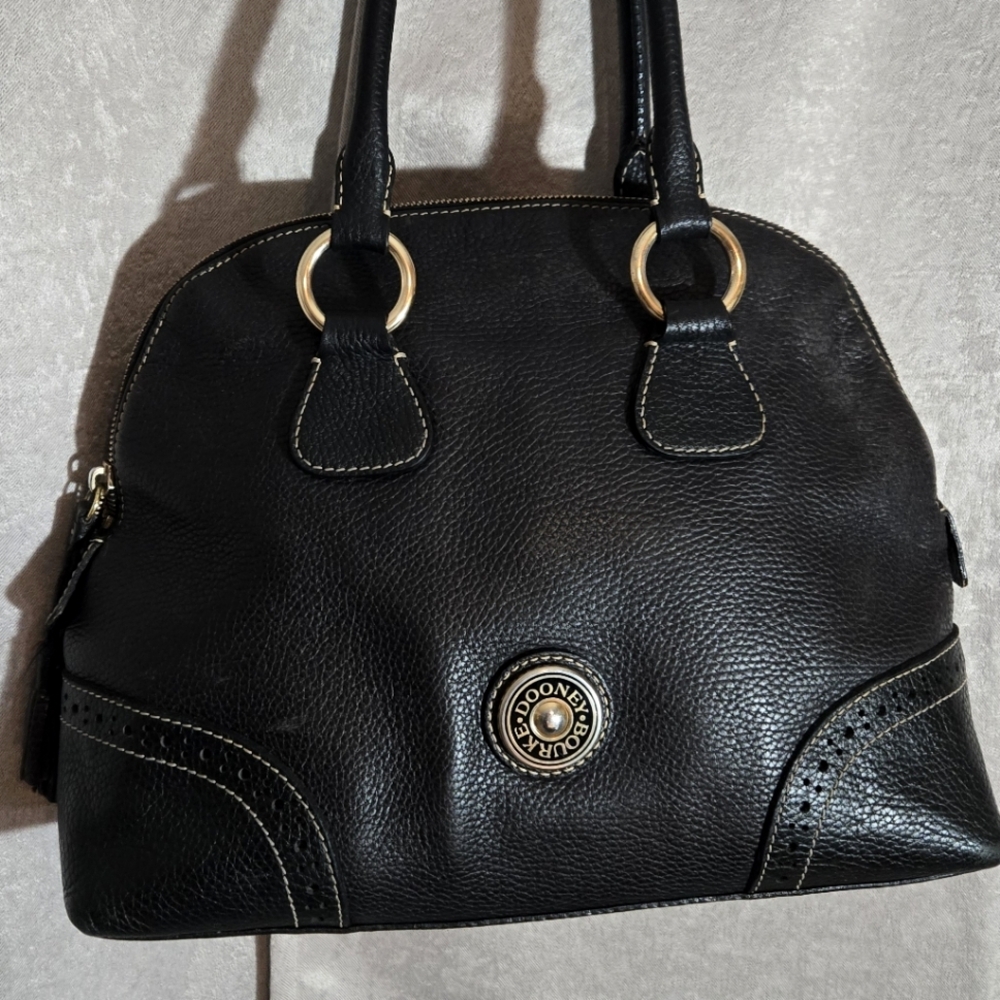 ★Dooney & Bourke★ Dome Shoulder Bag